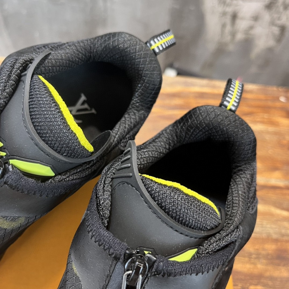 LV Sneckers