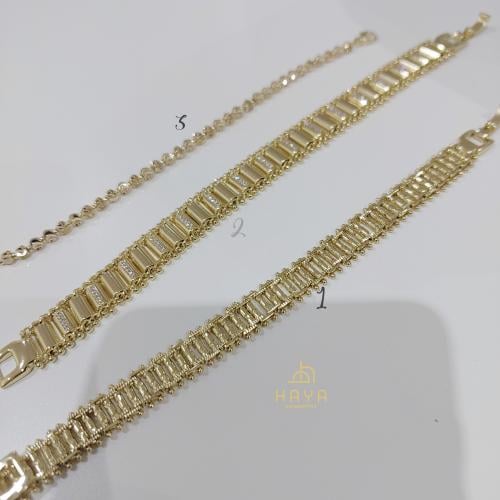 اساور فاخرة .. مطلية بالذهب.. محاكية لأشكال الذهب