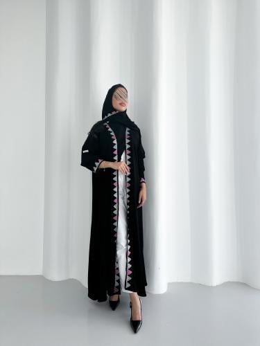 88# عباية قماش كريب ملكي تطريز قصة نص كلوش وطرحة