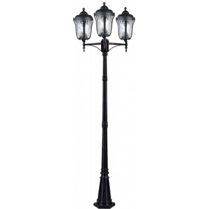 أعمدة إنارة كلاسيكية