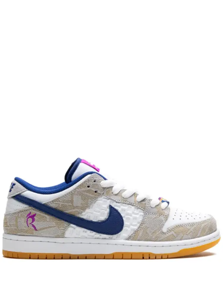 نايكي Nike Dunk SB Low المميز بالتعاون مع المتزلجة رايسا ليل (Rayssa Leal) طراز FZ5251-001.