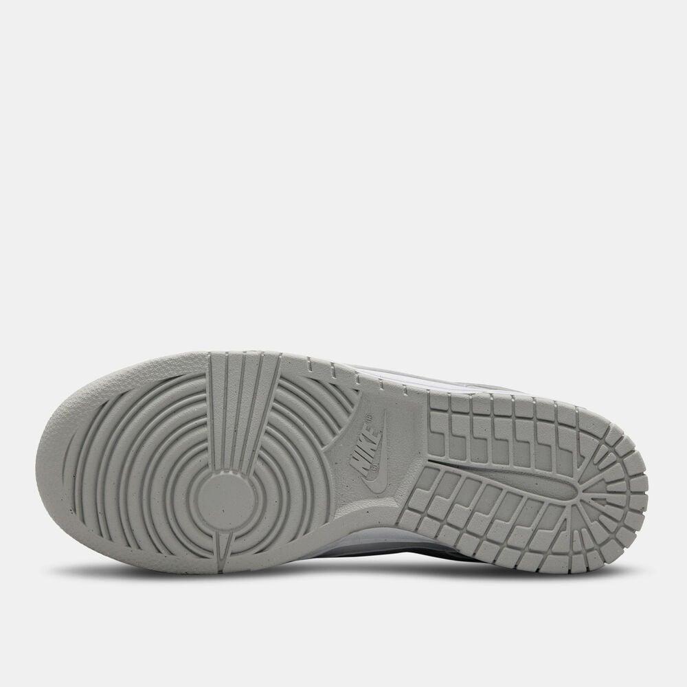 نايكي دانك لو (Nike Dunk Low)