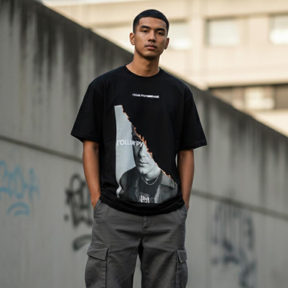 تيشيرت "جوشا" الأسود - إصدار التصميم المحروق (Burnt Portrait Edition)
