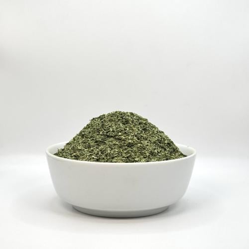 عشبة المورينجا