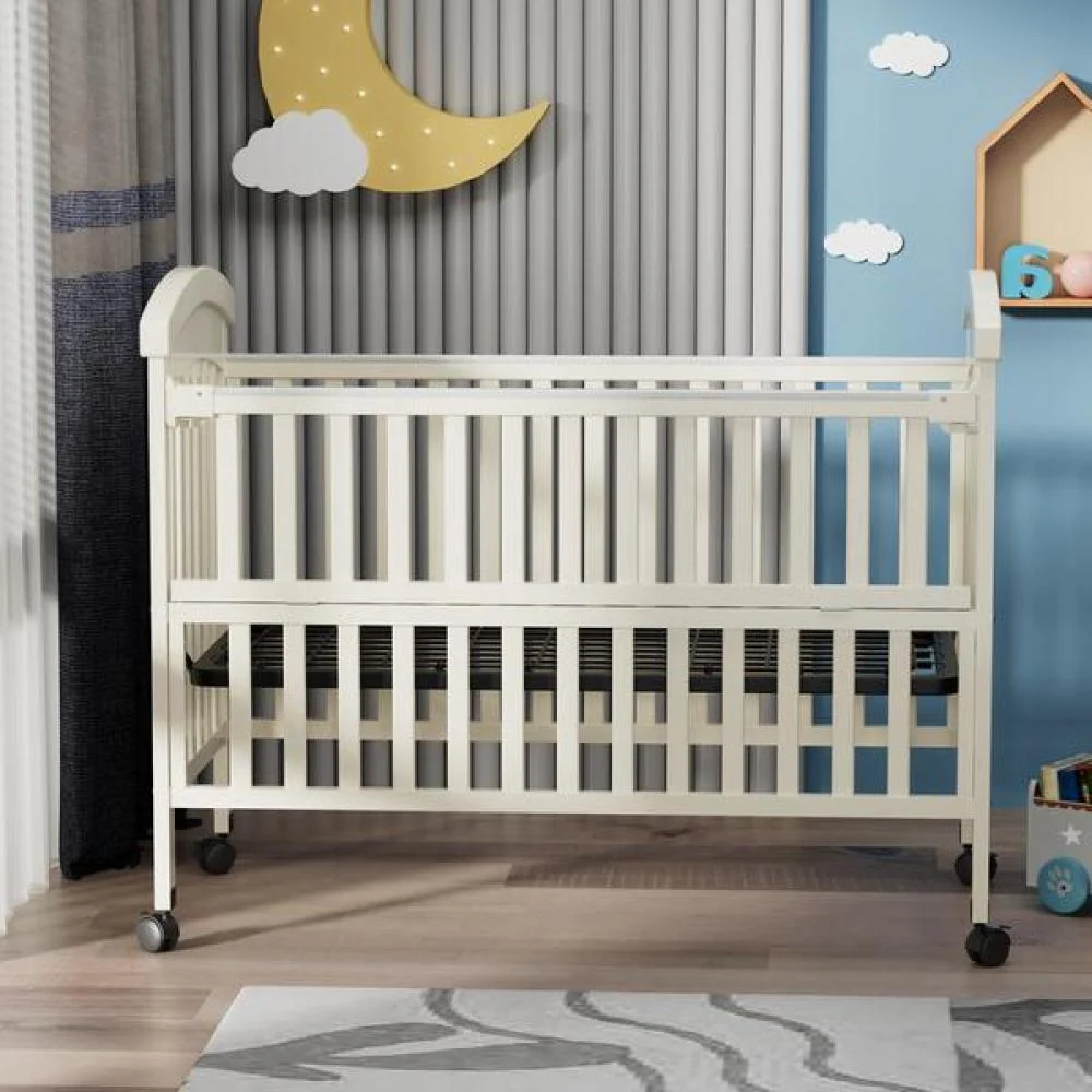 سرير أطفال خشبي بجانب سرير الأم مع ناموسية وعجلات متحركة -متجر اقتناء