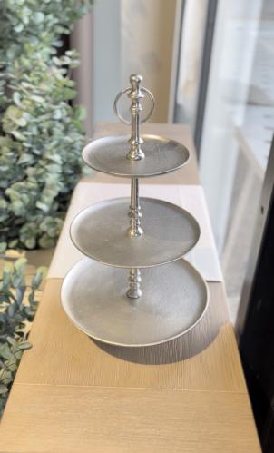 استاند تقديم