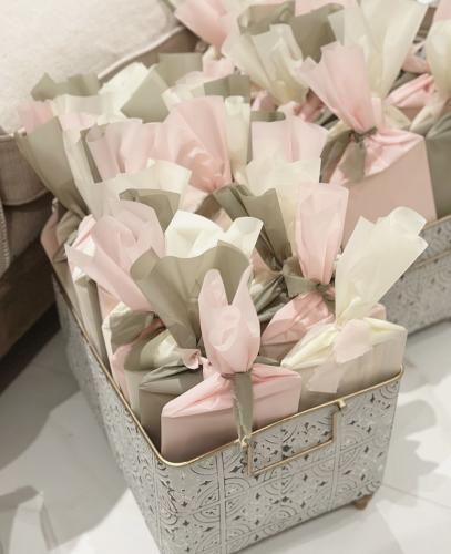 توزيعات أطفال