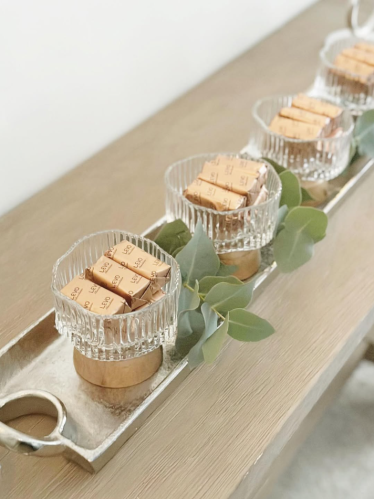 صينية تقديم