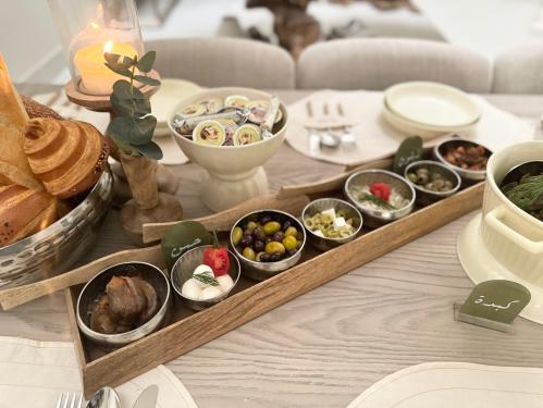 صينية تقديم خشبية