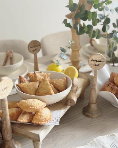 استاند بعبارة