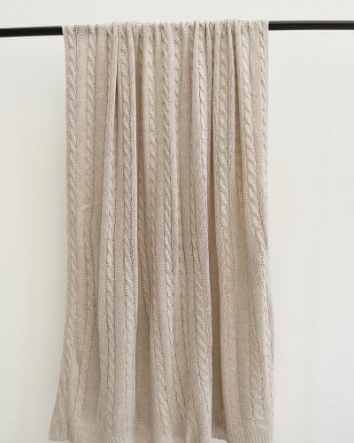 شال صوف نسائي