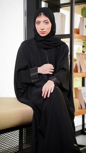عباية بشت باكمام مقلمة