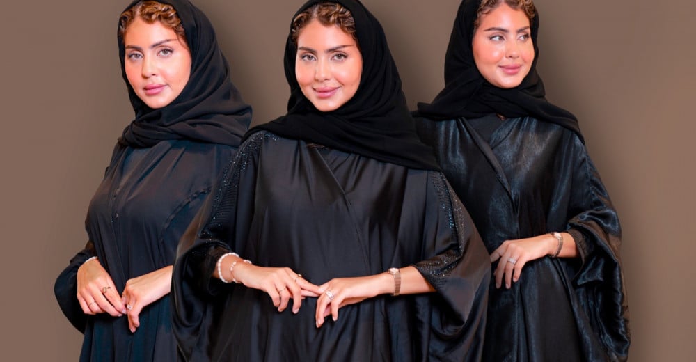 عبايات دار لينا ما بين السهرات واليومية