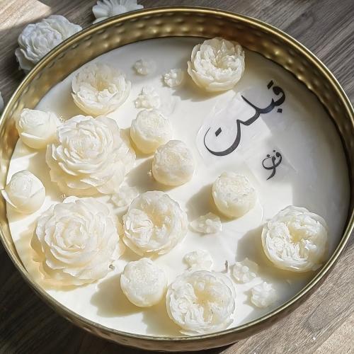 شمعة عقد القران كبيرة