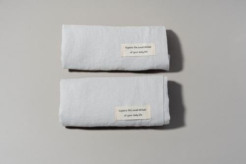 منديل كتان رمادي- gray linen napkin