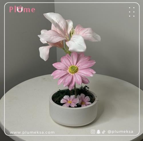 فازه بورد عصري مع عشب صناعي