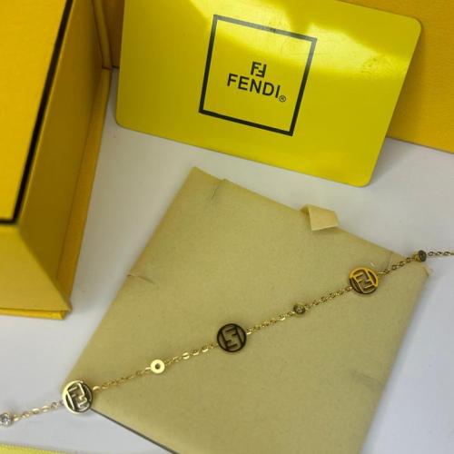 اساور ماركة فندي Fendi