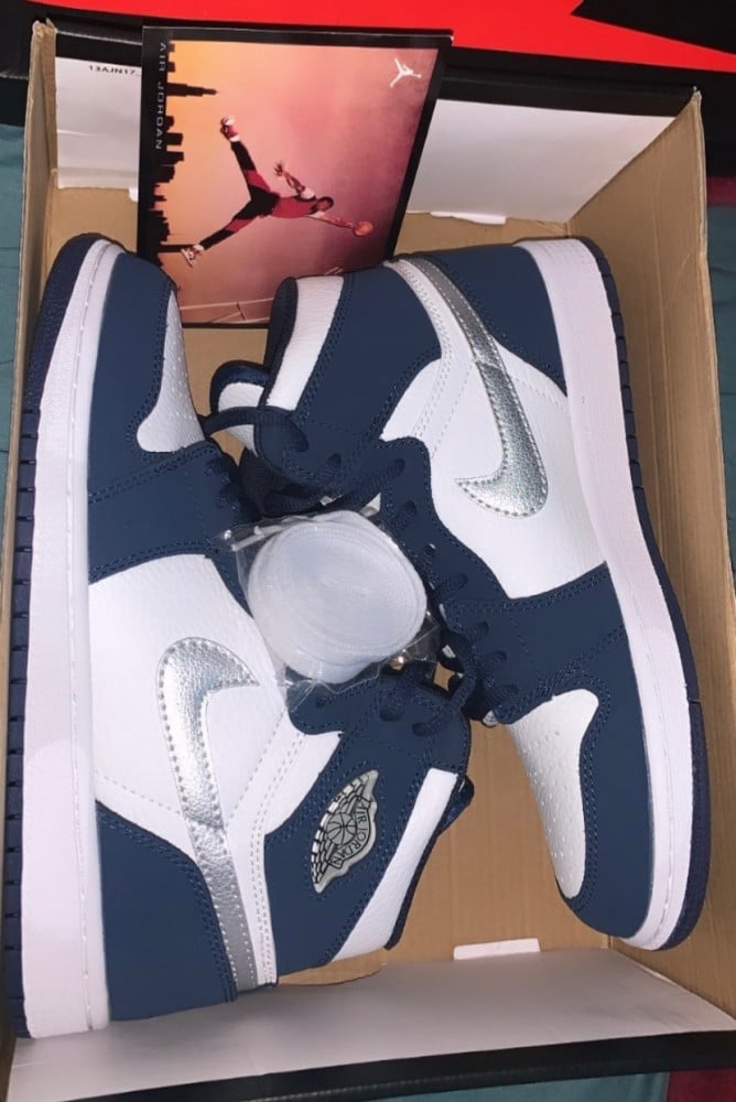 Air Jordan 1 Retro High co.JP GS 'Midnight Navy'