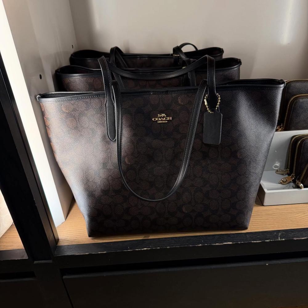 City Tote In Signature Canvas