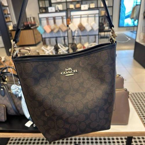 City Bucket Bag