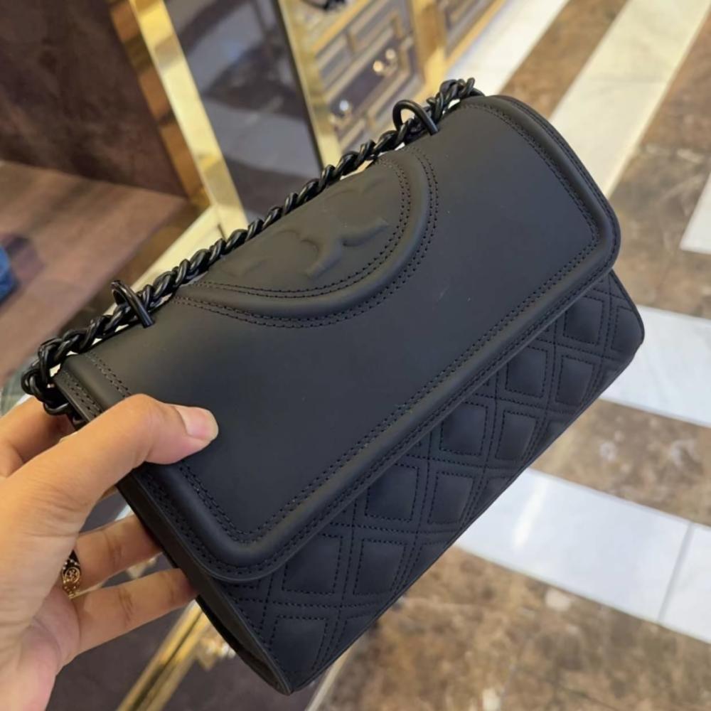 SMALL FLEMING MATTE CONVERTIBLE SHOULDER BAG