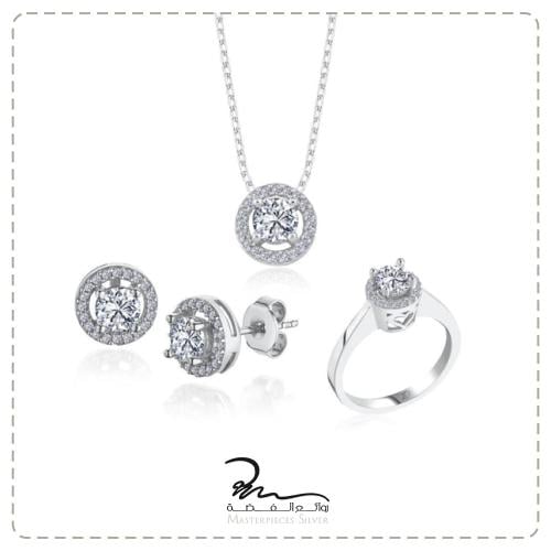 طقم نسائي فضة عيار 935 ناعم ومميز