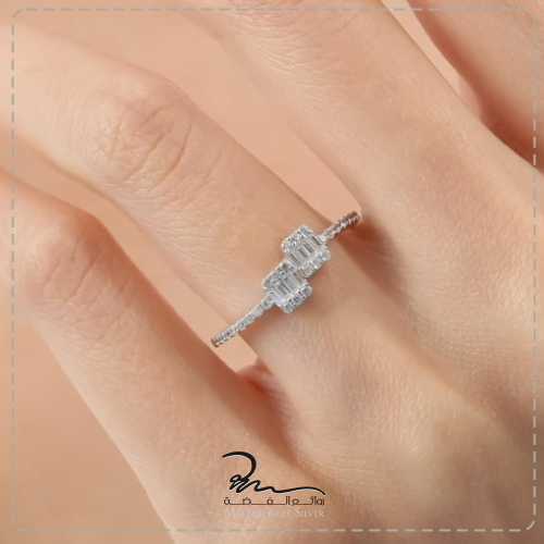 خاتم فضة فخم للنساء