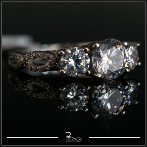 خاتم فضة  نسائي بزخارف واحجار