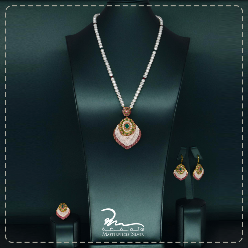 اطقم لؤلؤ وفضة للمناسبات تصميم هندي