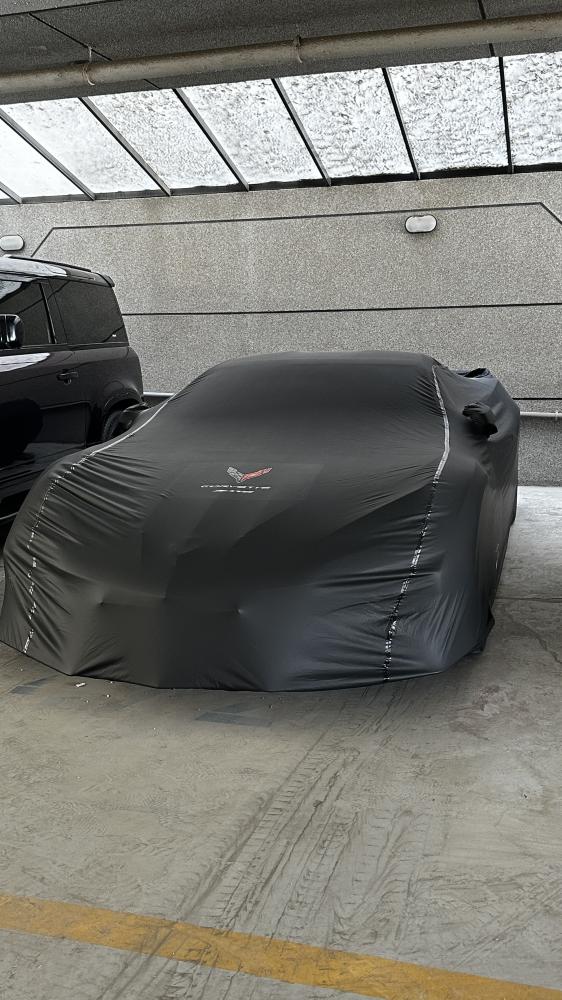 سيارة خارجي  كلاسيك