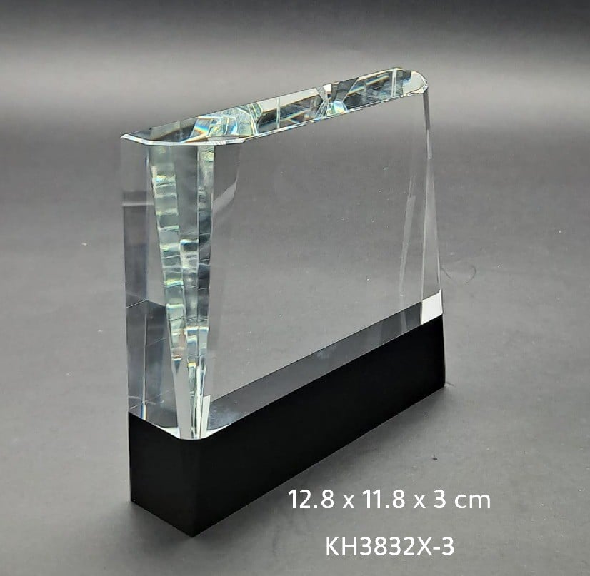 بلوك كريستال قاعدة أسود