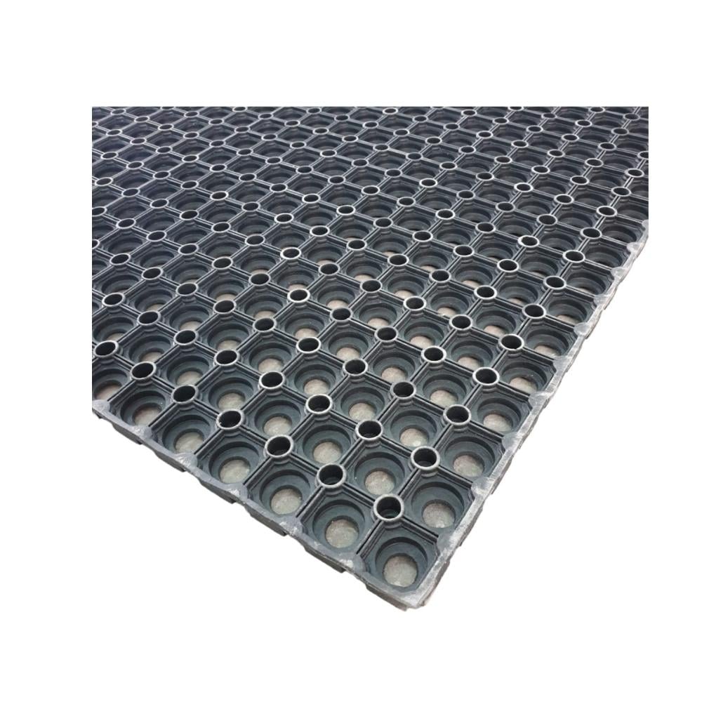 باسلامة | سيركلز | دعاسة ربل مخرمة Basalamah | Circles | Floor Rubber Slotted | 50x100 cm