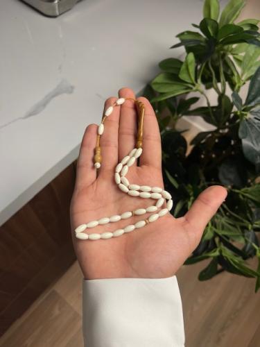 مسباح عظم جمل مع كوك