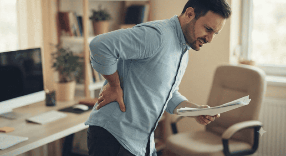 أسباب آلام الظهر: لماذا تحدث؟ وكيف يمكنك تقليلها؟