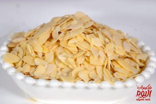 لوز شرائح
