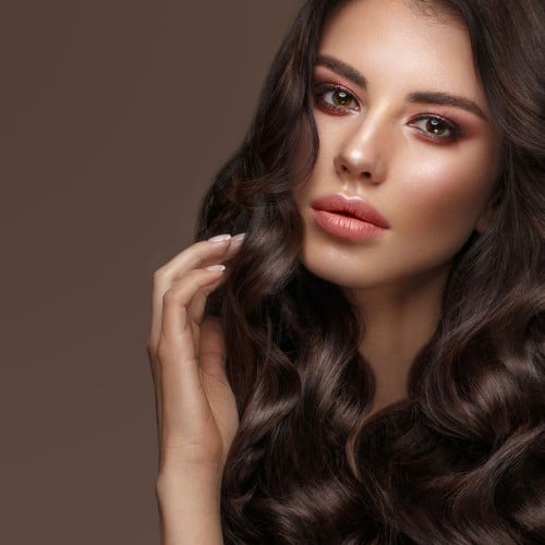 صبغة لون واحد شعر وسط Medium hair colouring