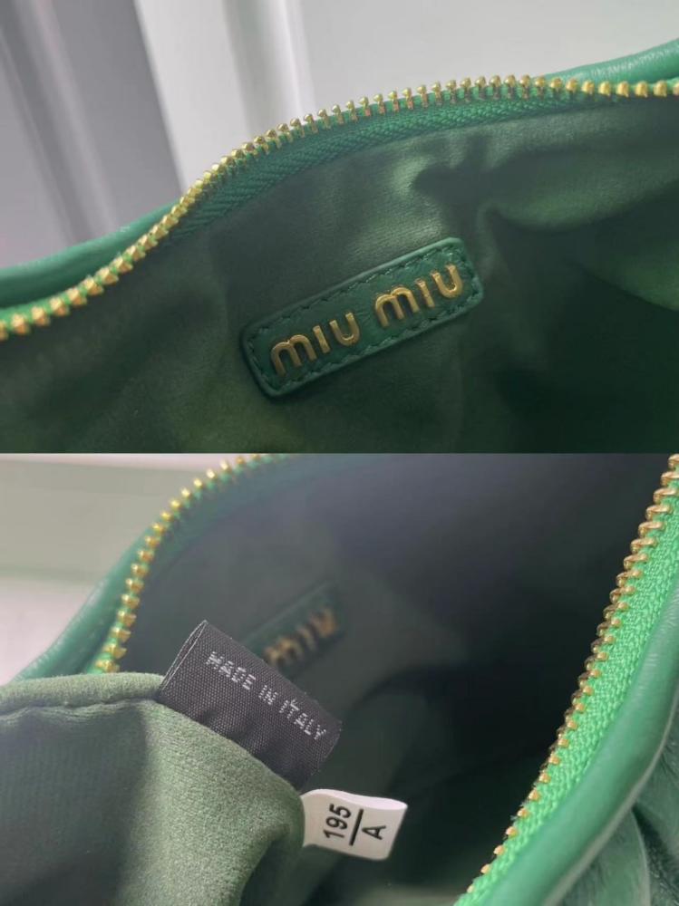 شنطه miu miu