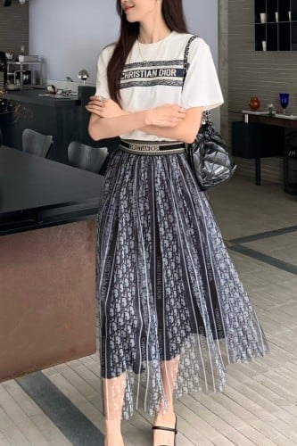 Set Dior طقم ديور تنورة تيشيرت