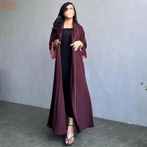 عباية نسائية أنيقة
