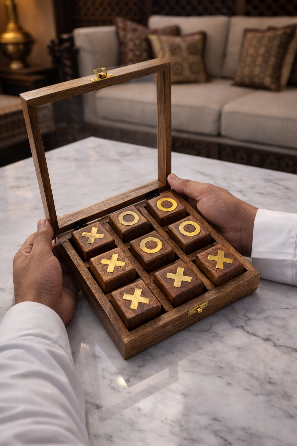 لعبة إكس أو خشب فاخرة – لمسة فخامة في مجلسك