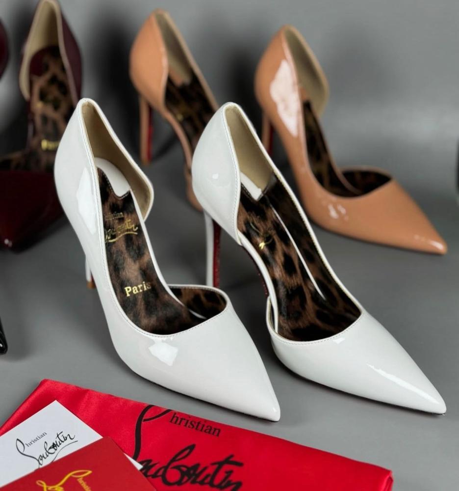 حذاء لوبوتان