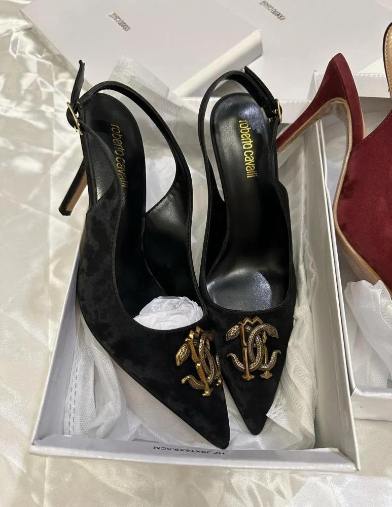 كعب روبرتو كفالي مخمل