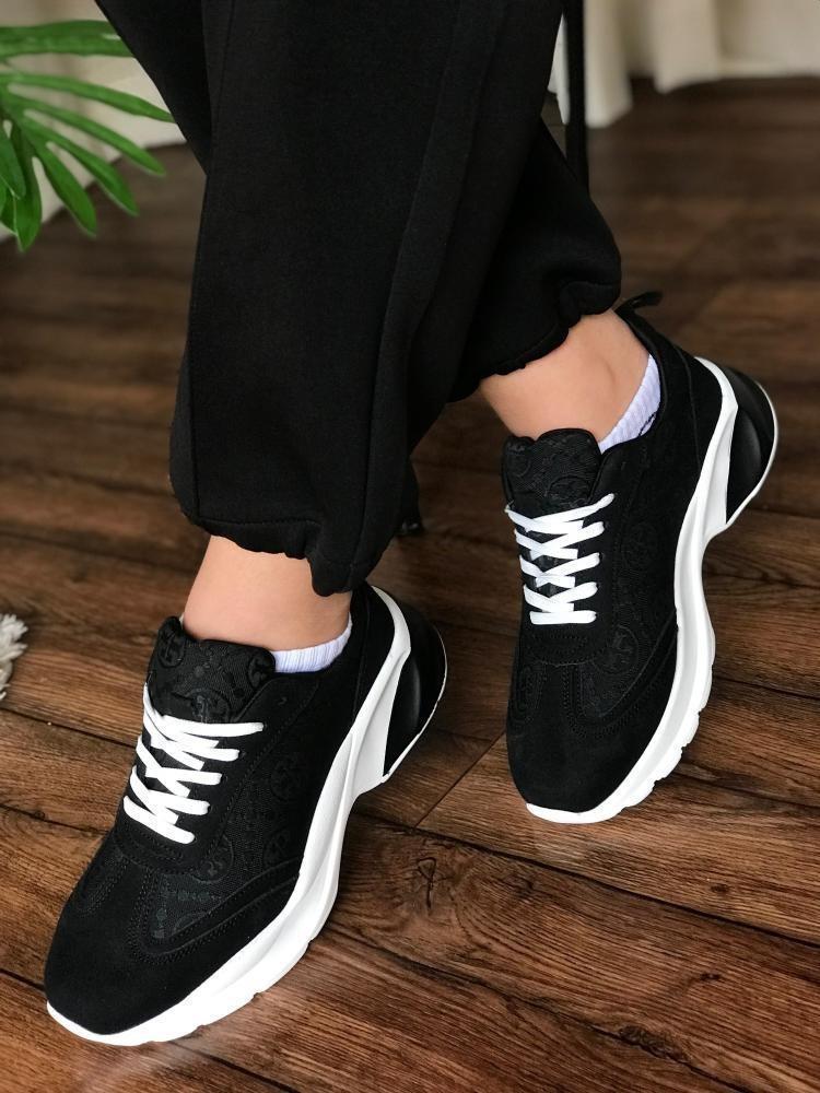 سنيكرز توري بروش