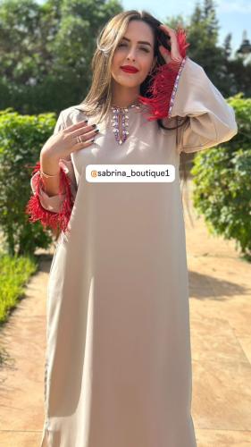 جلابيات ناعمه سكرى