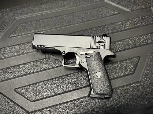 مسدس فرد خرز طراز 686 Glock حديد