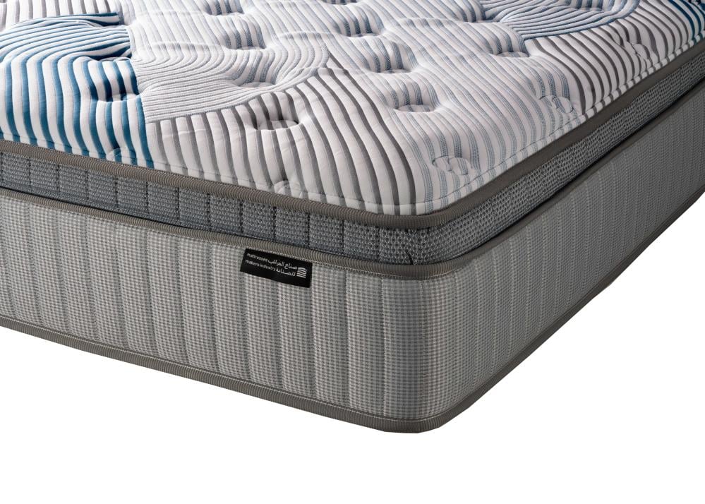 مرتبة اسفنجية مريحة