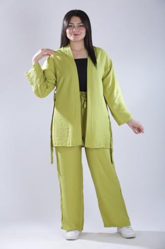 Green linen set