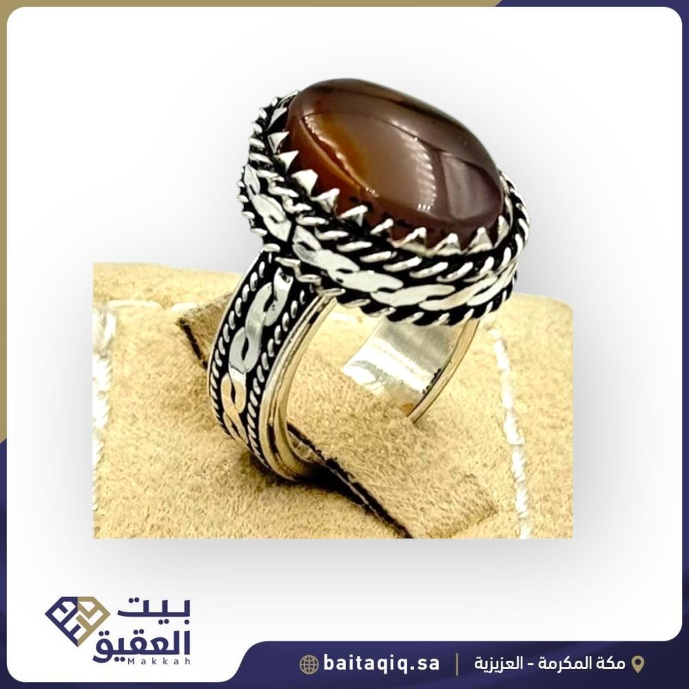خاتم تفصيل حسب الطلب صياغة نجراني سلك ضفيرة فضة -عقيق يمني كبدي (يمكنك إختيار المقاس و إختيار حجر اخر )