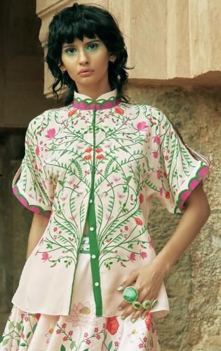 بلوزه من الحرير