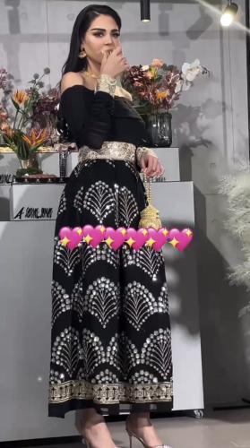 فستان اسود ستايل سعودي